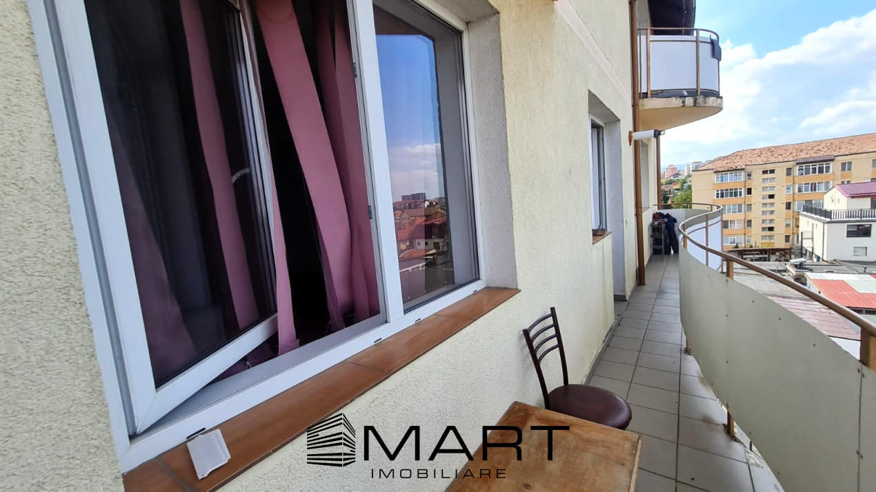 Apartament 3 camere 51mp zona complex Luptei