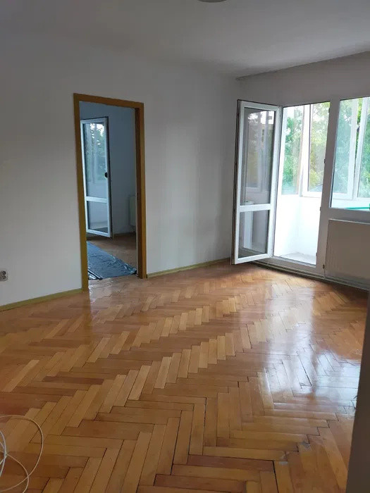 Apartament 3 Camere Astra