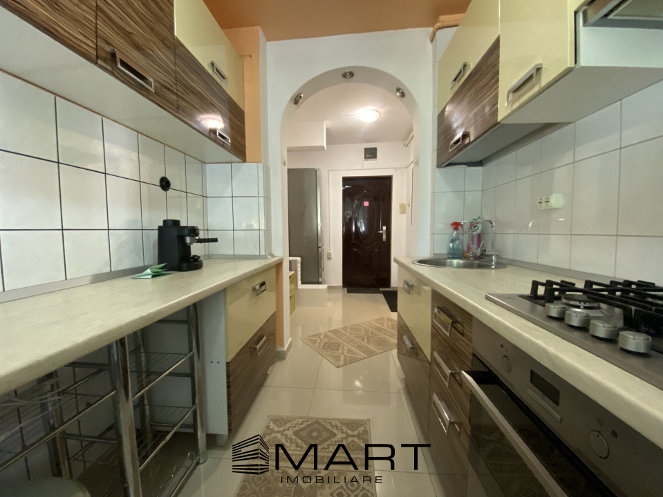 Apartament 2 camere lângă piața Rahova, școală, liceu și U.M.