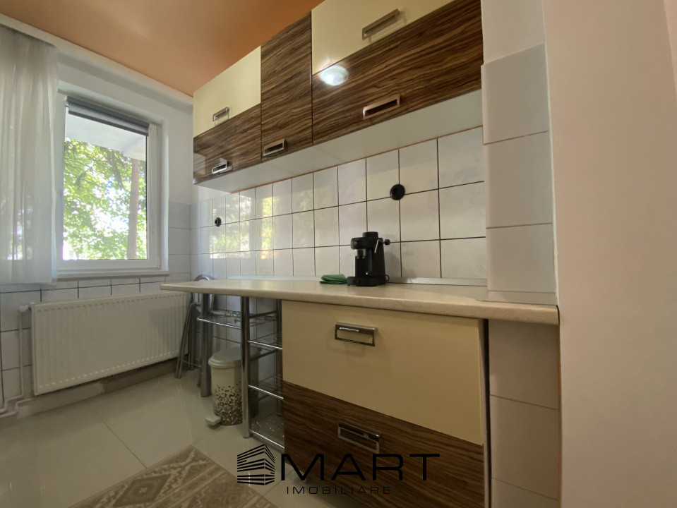 Apartament 2 camere lângă piața Rahova, școală, liceu și U.M.