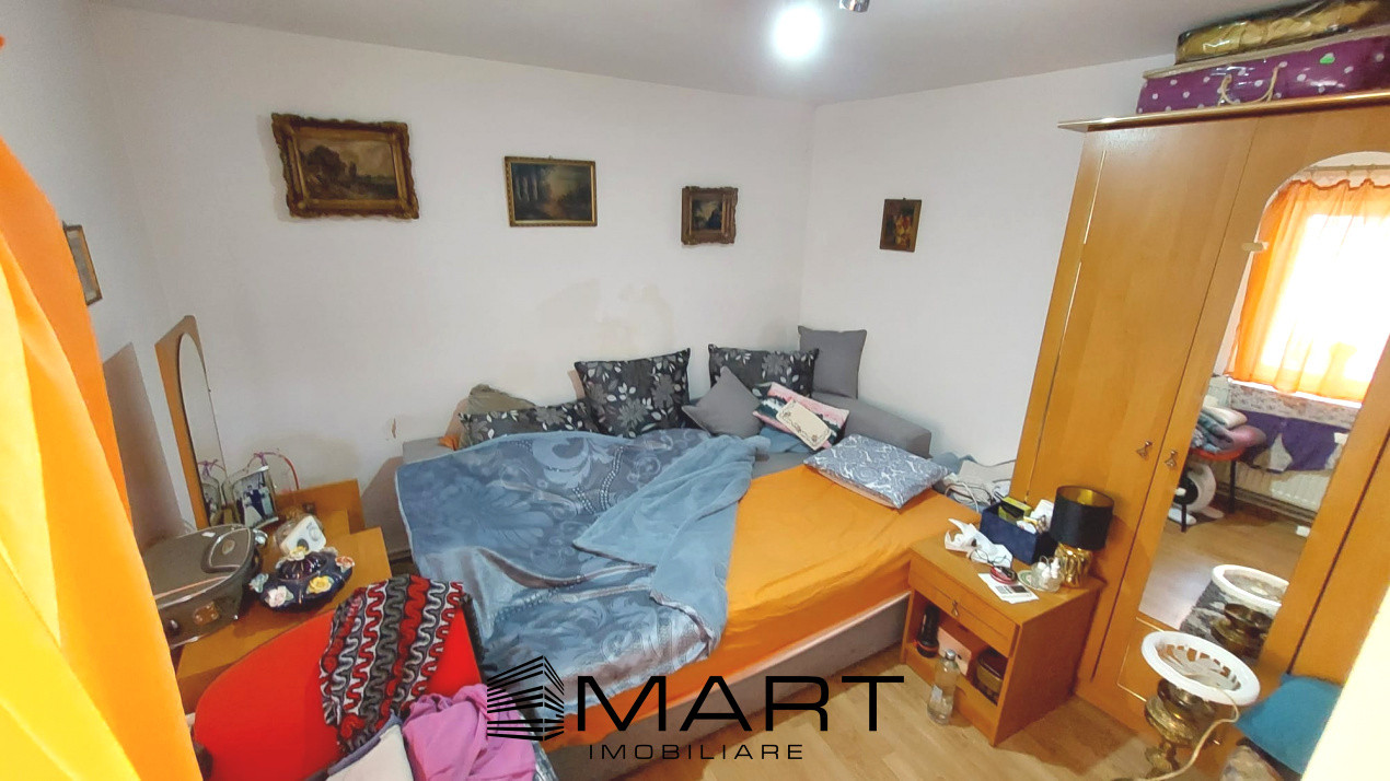 Casa individuala si curte de 480 mp zona Piata Cluj