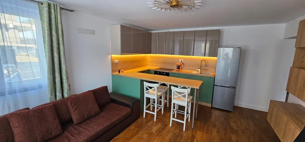 Apartament tip studio 42 mp  Tractorul