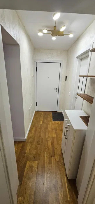 Apartament tip studio 42 mp  Tractorul