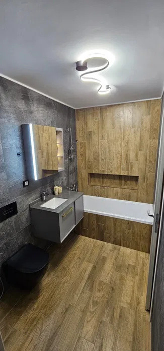 Apartament tip studio 42 mp  Tractorul