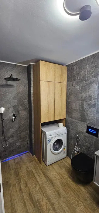Apartament tip studio 42 mp  Tractorul