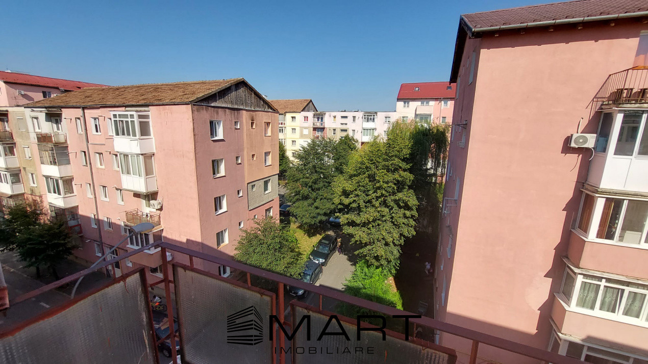 Apartament 2  camere zona Vasile Aaron
