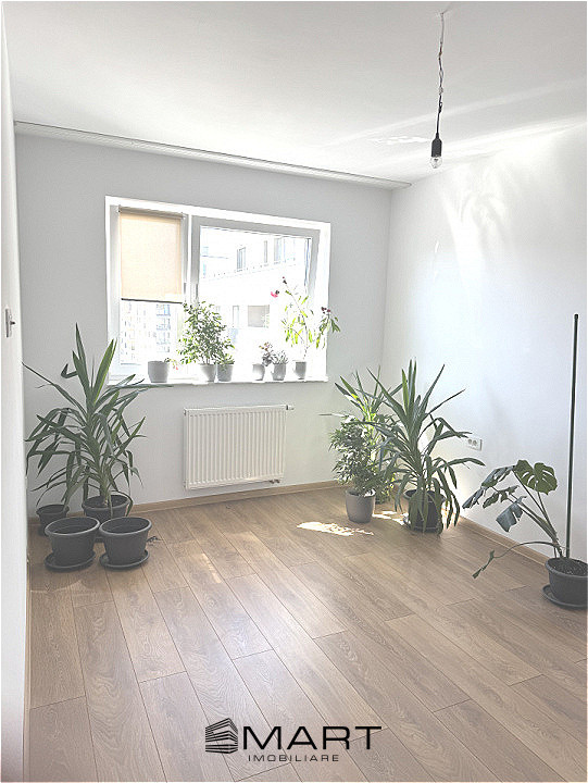 Apartament 2 camere, decomandat, zona Coresi Kasper