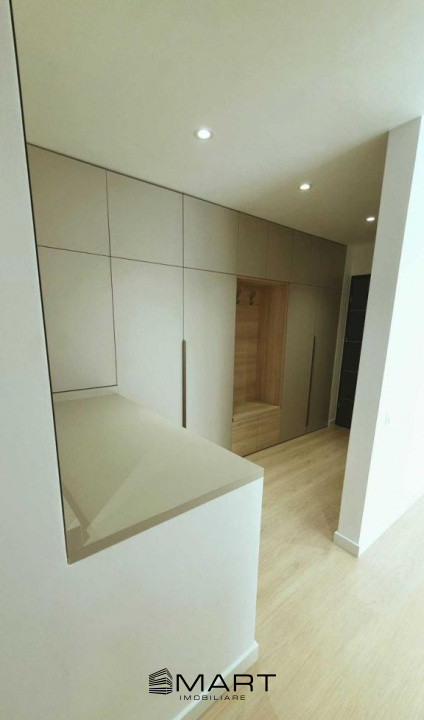 Apartament cu 3 camere in Cartierul Turnisor