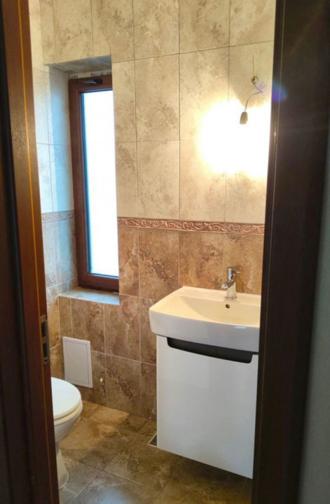 Casa 5 camere + teren 372mp cartier Bavaria