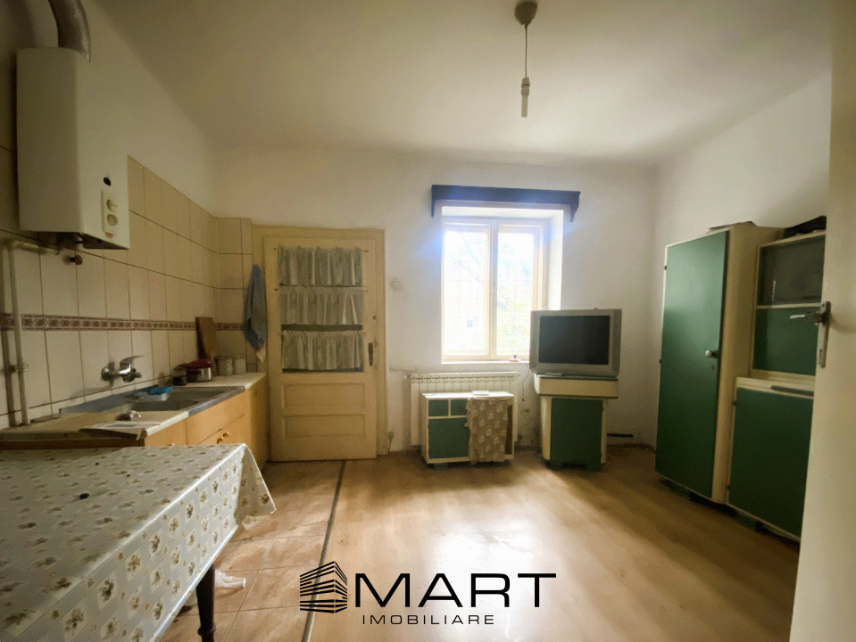 Casă 3 camere și grădină zona Valea Aurie