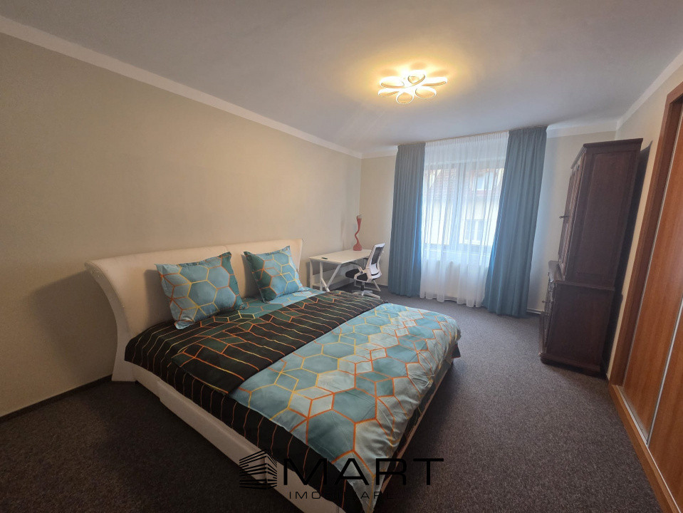 Apartament cu 3 camere in Calea Poplacii