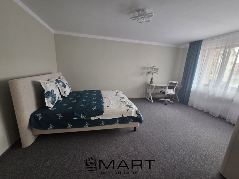 Apartament cu 3 camere in Calea Poplacii