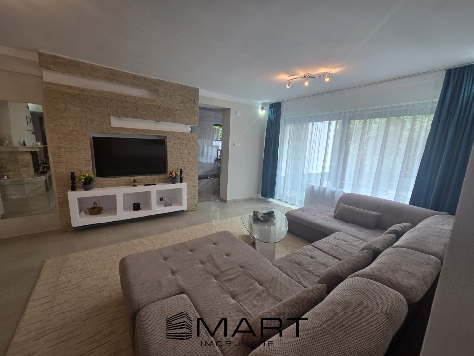 Apartament cu 3 camere in Calea Poplacii