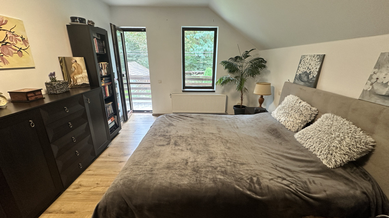 Casa de lux 5 camere zona Versailles