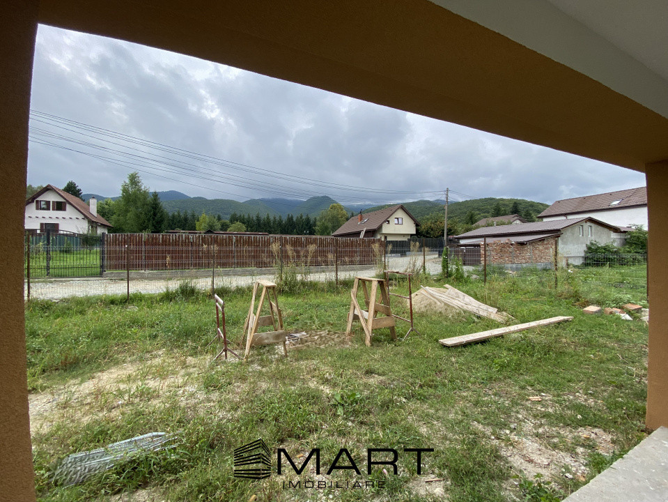 Casa noua pe un nivel - 4 camere, 150 mp, 2 fronturi stradale in Tocile