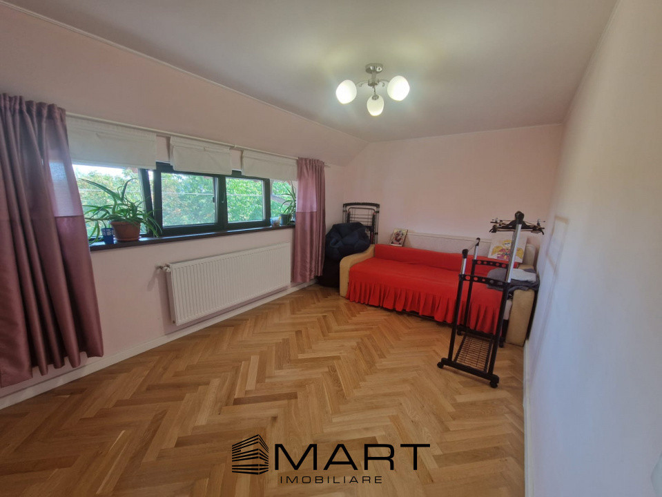 Casa cu 5 camere in Cisnadie 