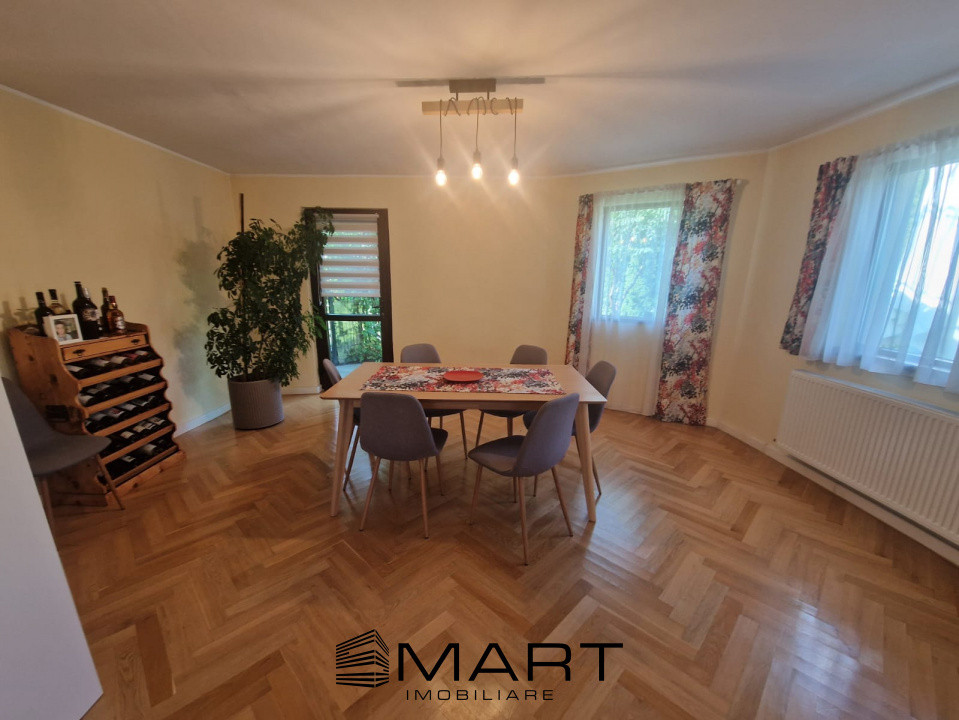 Casa cu 5 camere in Cisnadie 