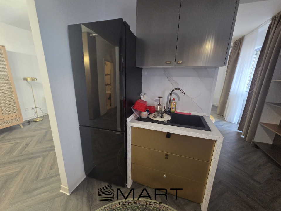 Penthouse la cheie cu 4 camere in Piata Rahovei