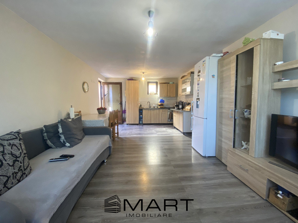 Casă modernă cu 2 apartamente în Cisnădie