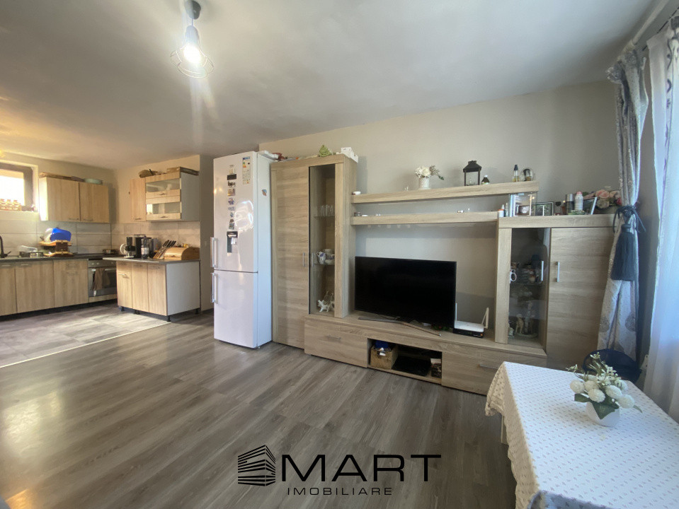 Casă modernă cu 2 apartamente în Cisnădie