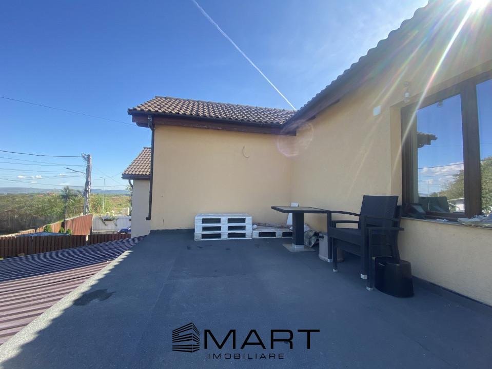 Casă modernă cu 2 apartamente în Cisnădie