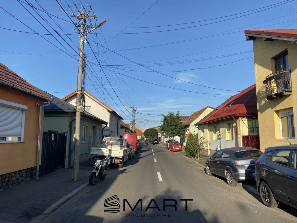 Casă 2 camere în Terezian, curte comună, posibilitate mansardare