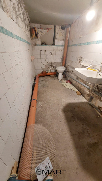 Apartament la casa si curte zona Centrala