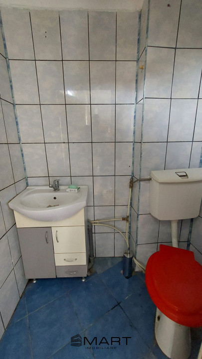 Apartament la casa si curte zona Centrala
