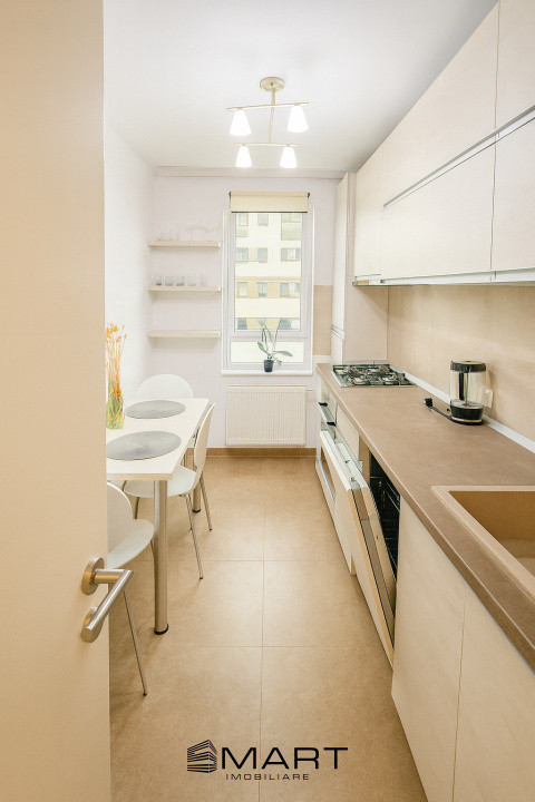 Apartament 2 camere 56 mp zona Tractorul