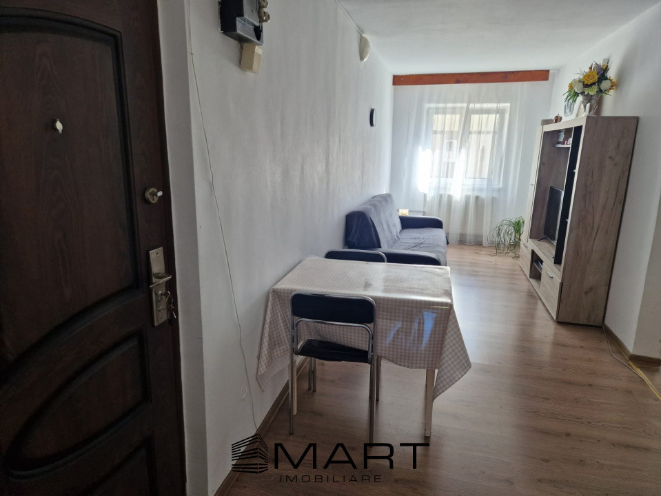 Apartament 3 camere , etaj 2 Valea Aurie