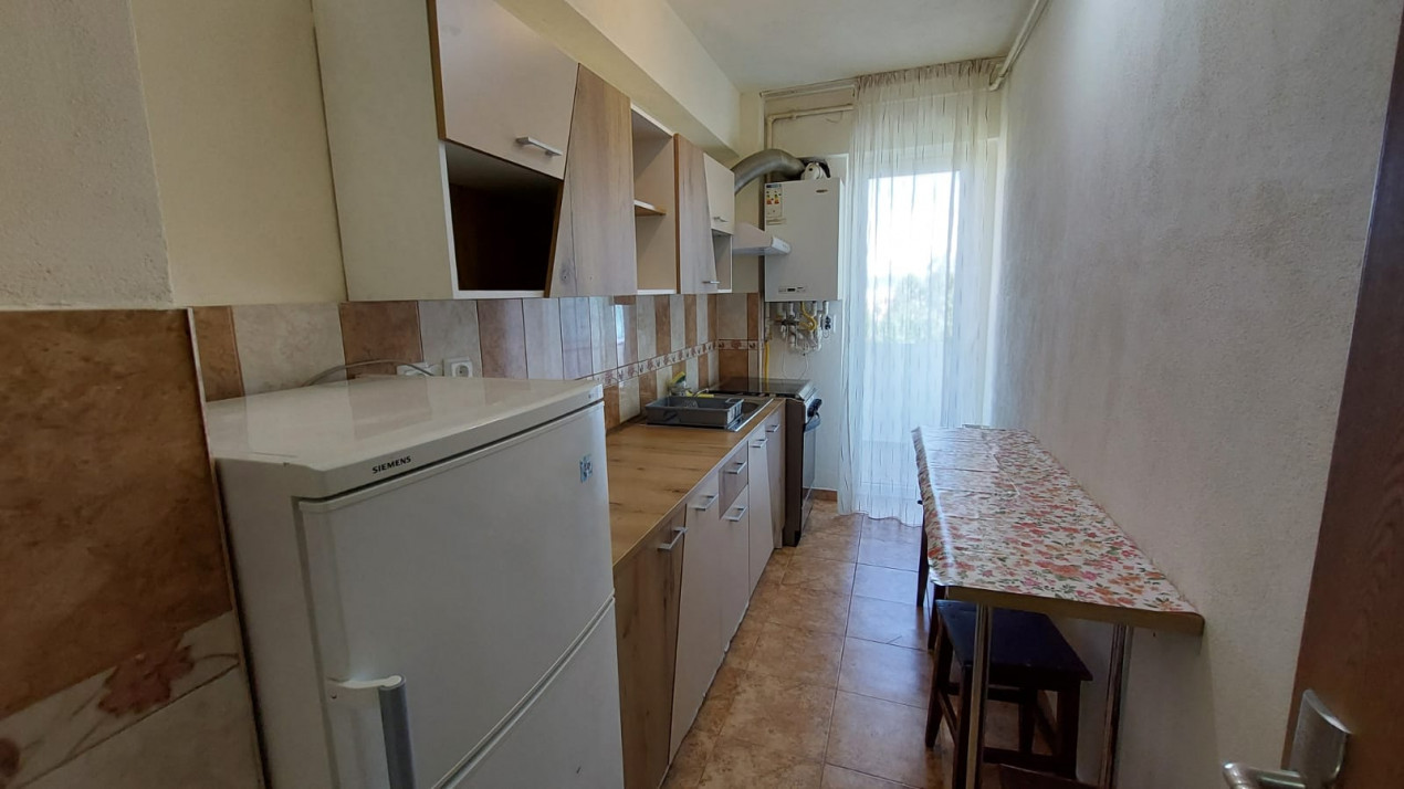 Garsoniera spatioasa 30mp zona Mihai Viteazul 
