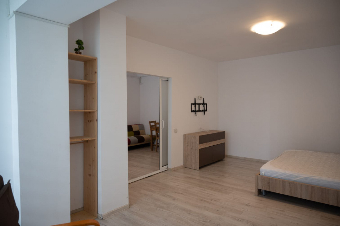 Apartament 2 Camere si Curte Zona Centrala 