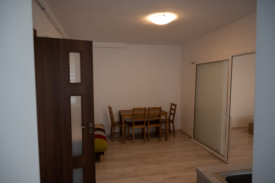 Apartament 2 Camere si Curte Zona Centrala 