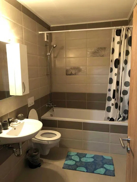 Apartament modern cu 2 camere, terasă și boxă – Tractorul, Brașov 