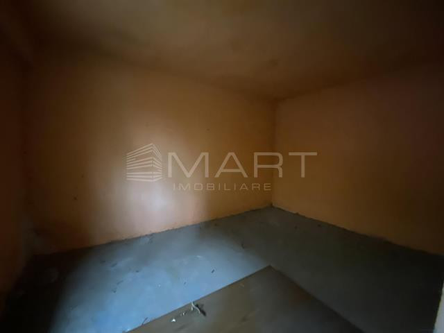 Apartament 5 camere la casa zona Turnisor