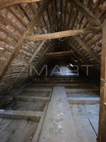 Apartament 5 camere la casa zona Turnisor