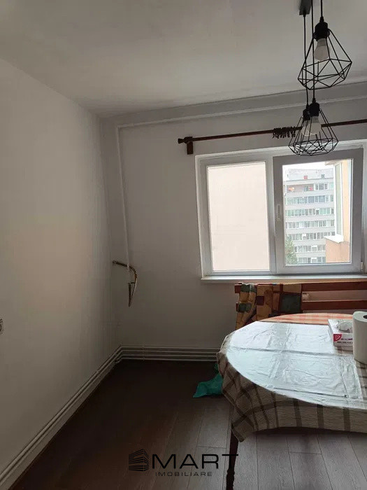 Apartament spațios, 3 camere, 99 mp – zona Spitalului Județean Brașov