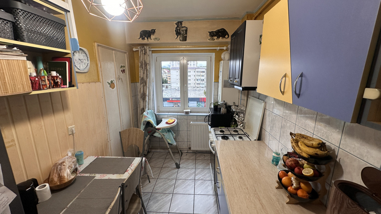 Apartament 3 camere decomandate Valea Aurie