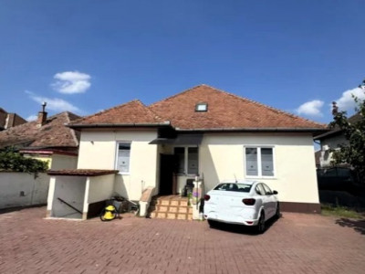 Spatiu birouri, casa locuit, 300mp zona Milea