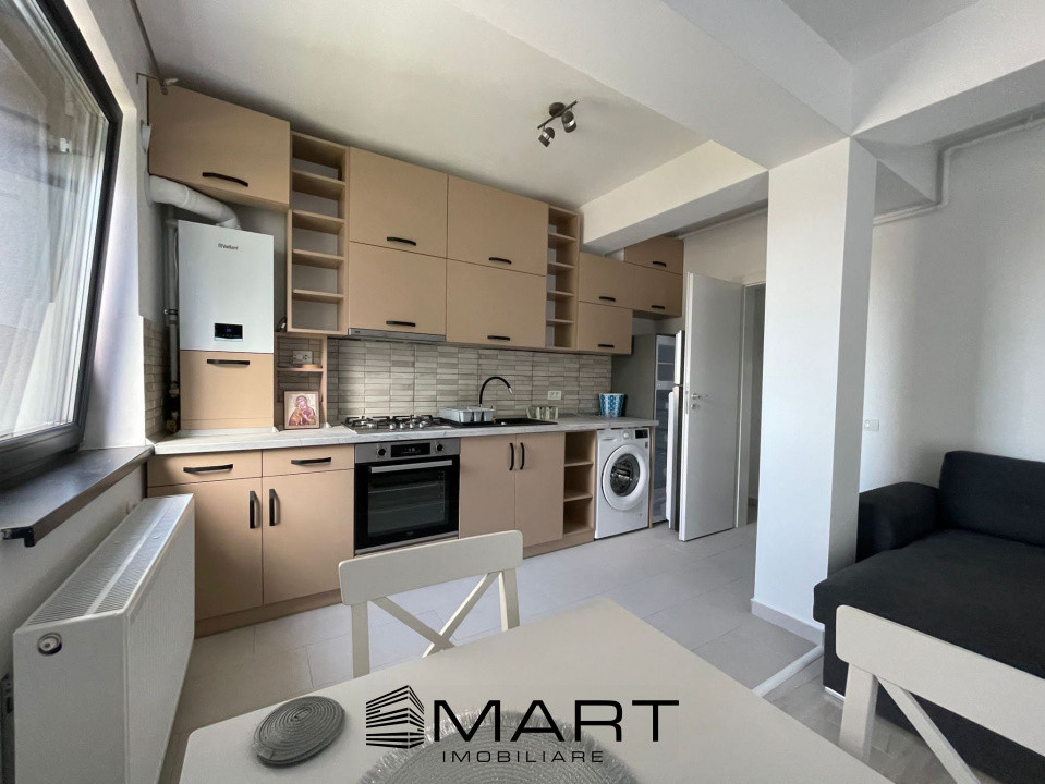 Apartament 2 camere 53 mp zona Tractorul