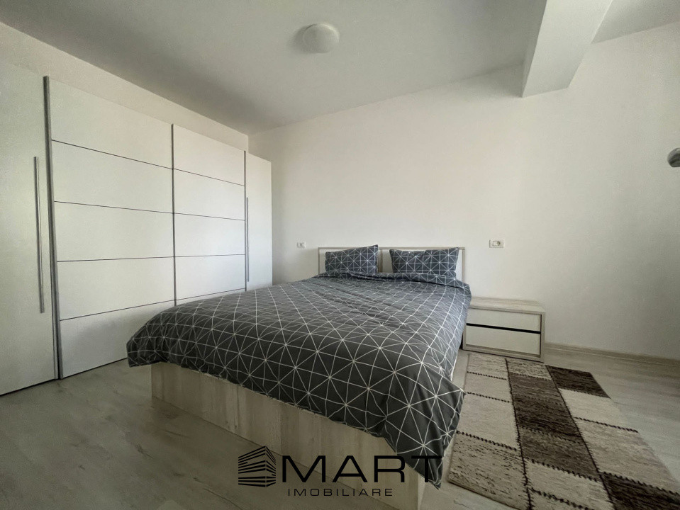 Apartament 2 camere 53 mp zona Tractorul