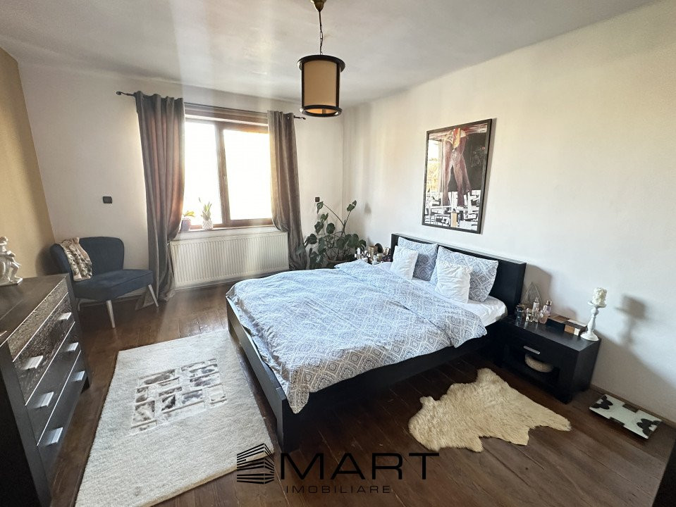 Casa tip duplex cu 3 camere + 260mp teren zona Lazaret