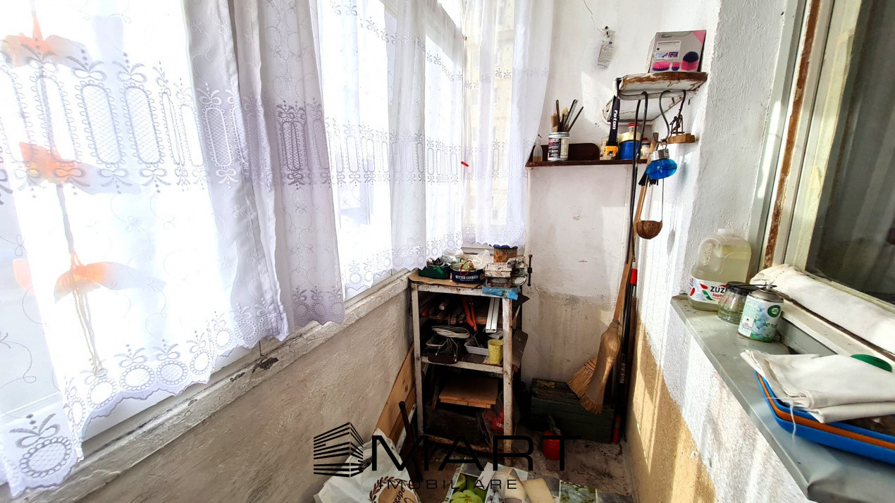 Apartament 3 camere decomandat, zona Strand