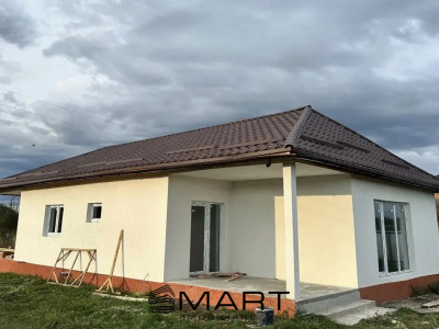 Casă nouă cu teren 600 mp în Cartierul Tineretului