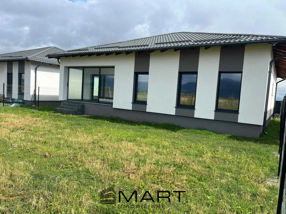 Casă modernă la cheie în Tărlungeni – tot confortul pe un singur nivel!