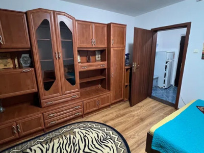 Garsonieră spațioasă, complet utilată – Brașov, zona Astra (str. Traian)