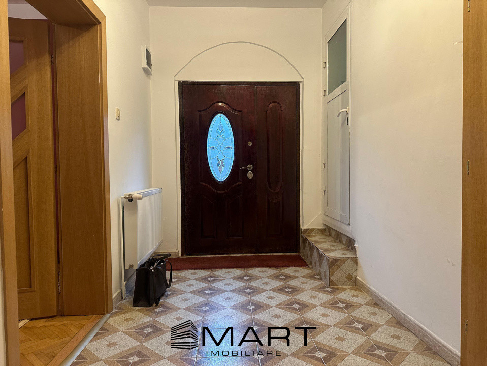 Apartament la casa 3 Camere 100 mp zona Florilor