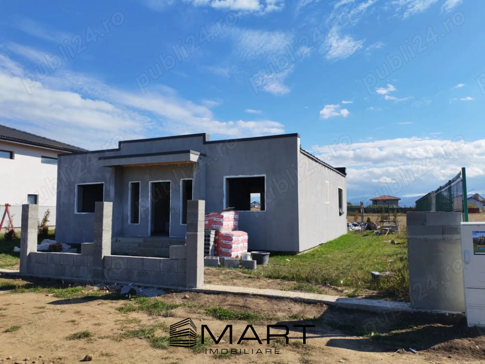 Casă Modernă pe Parter în Sânpetru