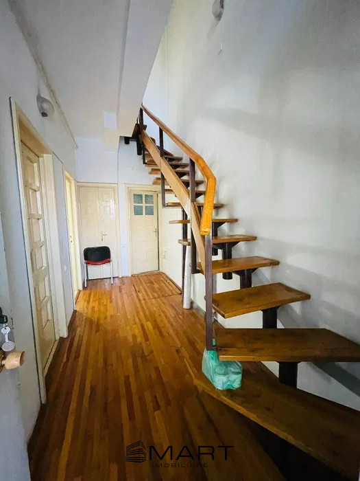 Casă spațioasă în centrul Brașovului