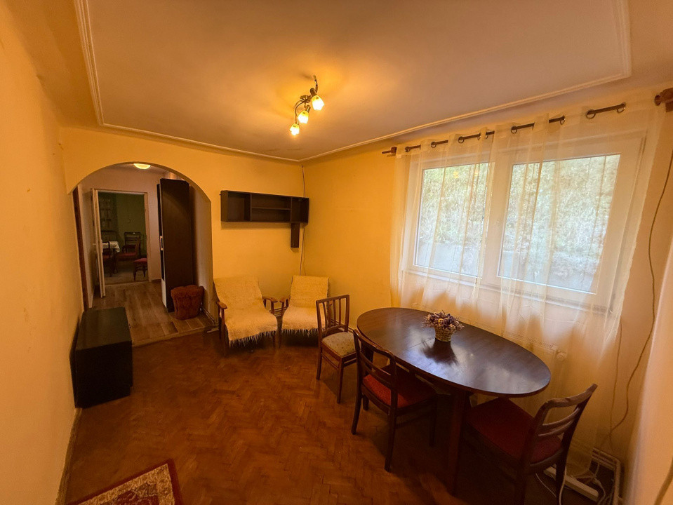 Casa 3 camere + teren 912mp zona Caraiman